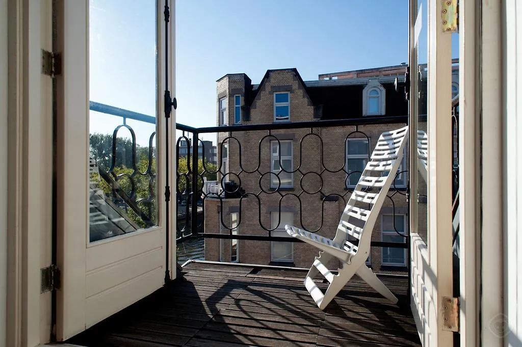 Canal Holiday Apartment Ámsterdam Bed and breakfast